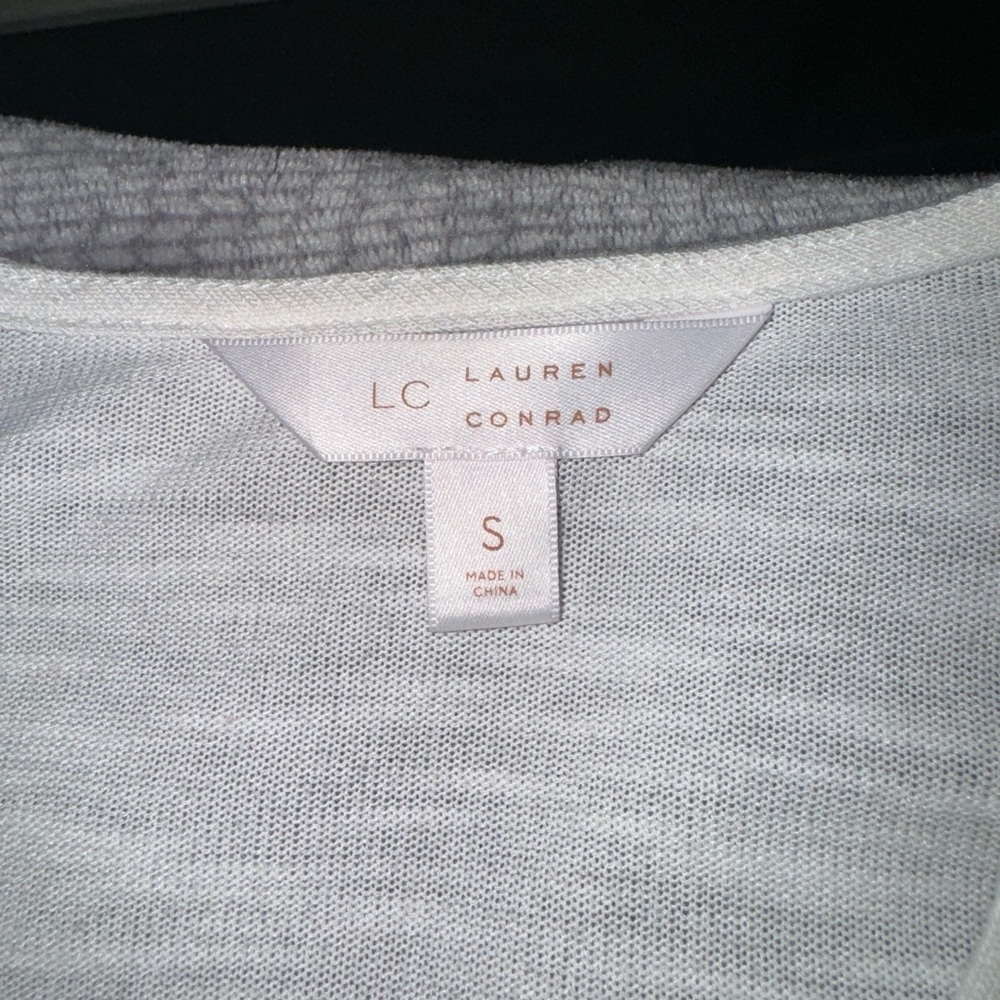 Cardigan - Picture 2 of 3